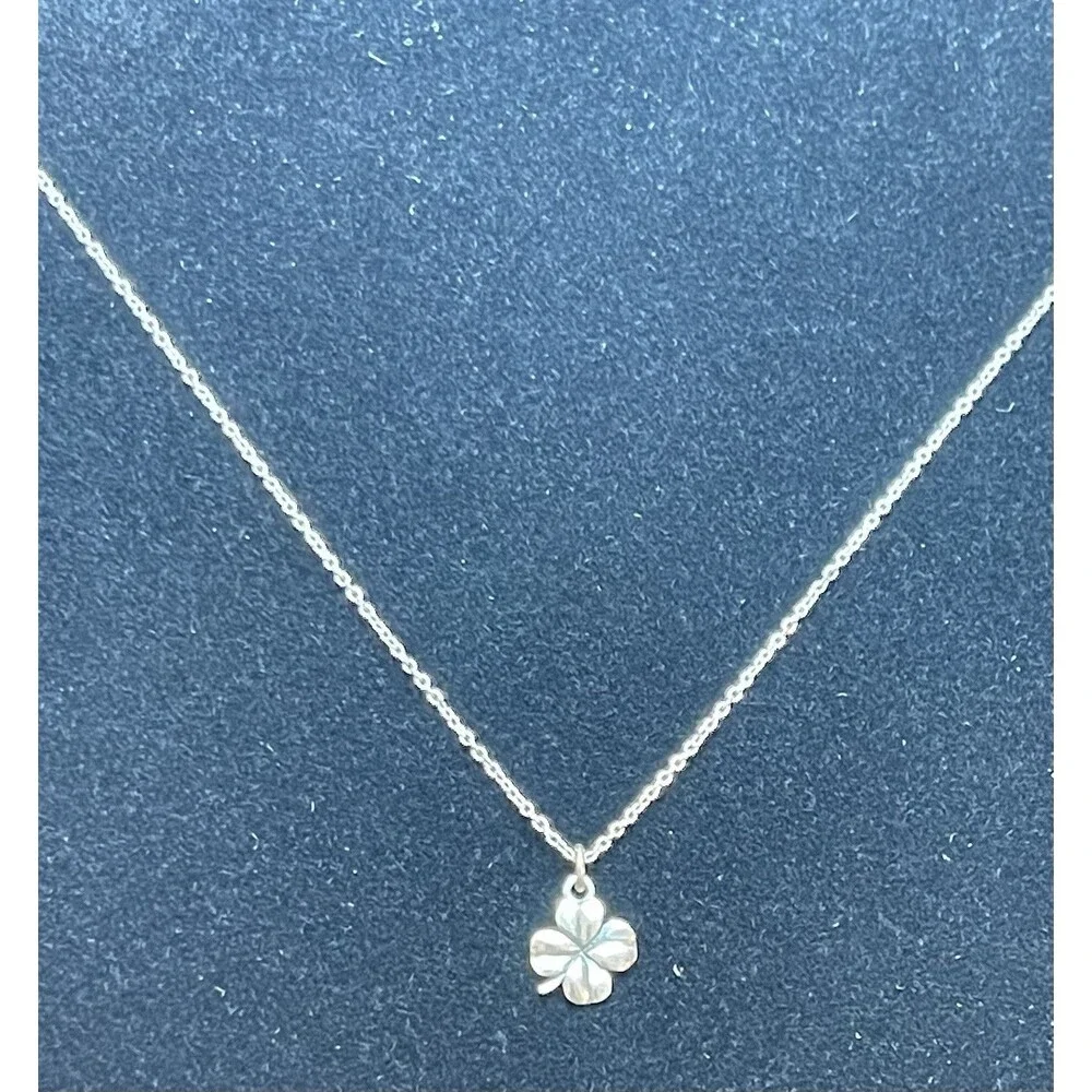 925 Silver Four Leaf Shamrock Pendant Necklace 16" Dainty Lucky Charm R Tag - Picture 2 of 7